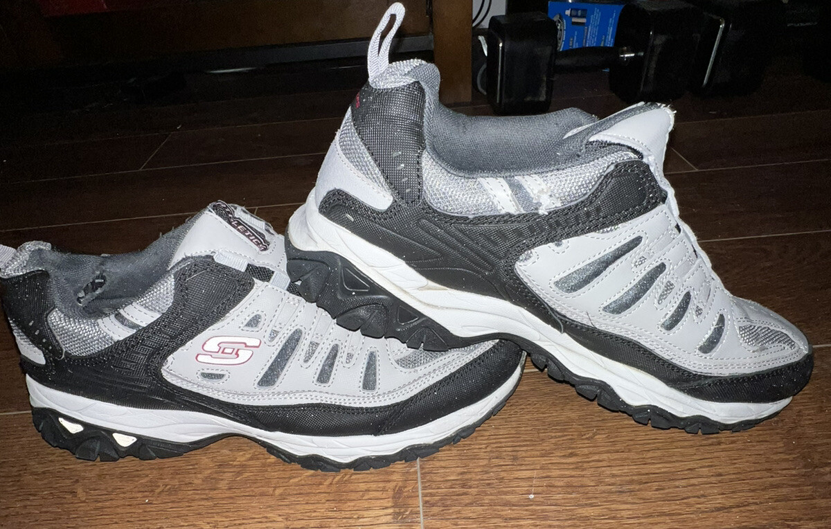 M Fit Extra Wide Fit Memory Foam Shoes 